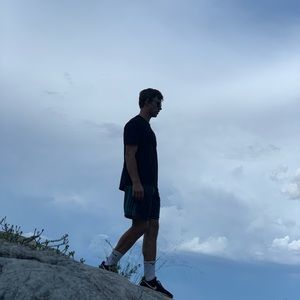 Meet your Posher, Ethan